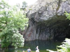 cave between Rydal Water an Grasmere