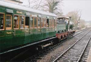 train on The Bluebell Railway